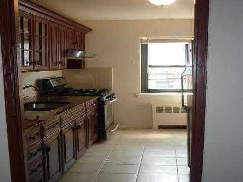 5th image of 34-10 94th St #4E