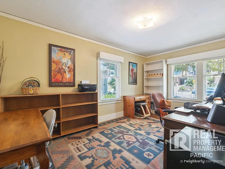 1550 Beverly Pl — Photo 24
