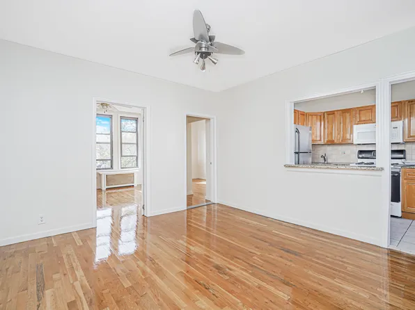 599 18th Street image 29 of 44