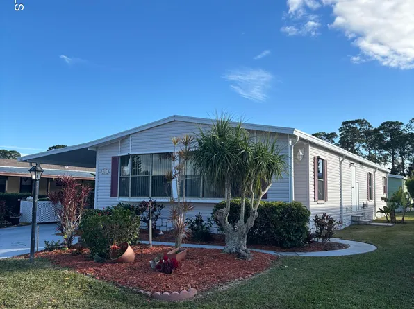 321 Avocado Dr, Barefoot Bay, FL 32976