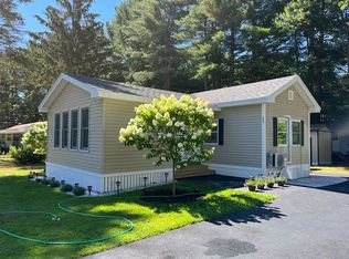 32 Pine Haven Dr, Saco, ME 04072