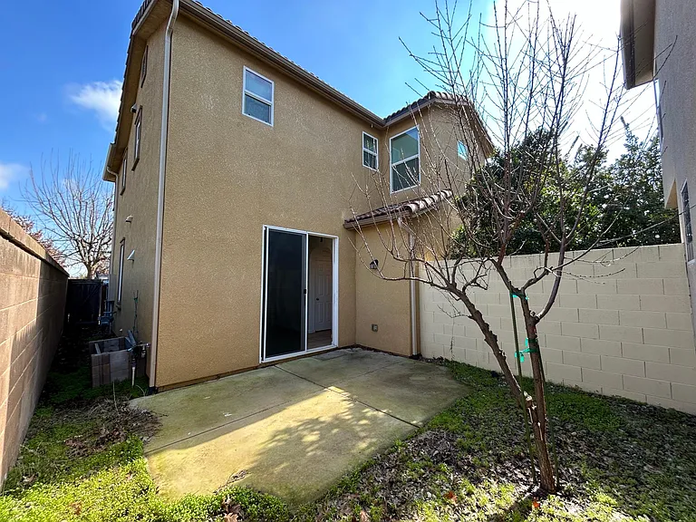 1594 Mosaic Way — Photo 34