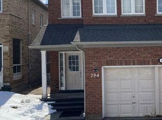 794 Khan Cres #BASEMENT, Mississauga, ON L5V2R2