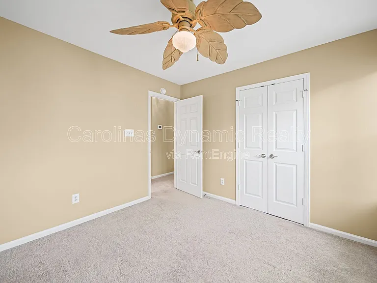2812 Redfield Dr — Photo 30