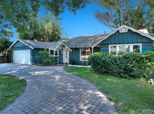 8126 Hatillo Ave, Winnetka, CA 91306