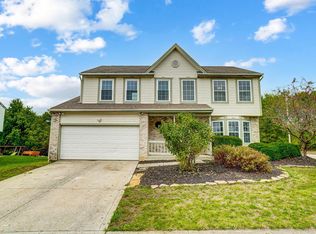 100 Windward Dr, Pataskala, OH 43062