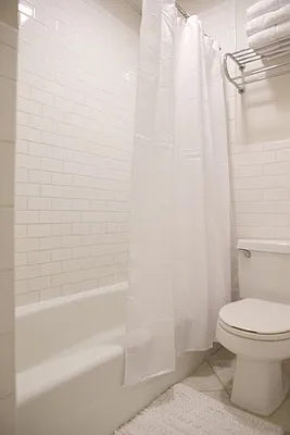 Rented by 306 West 78th Street LLC | media 8