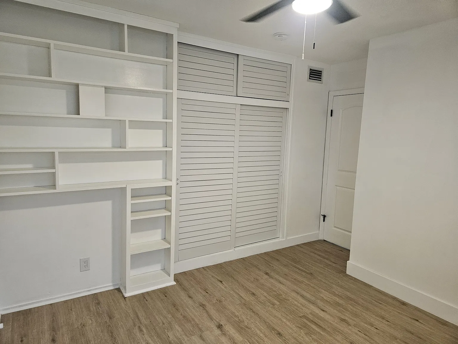 630 Southwind Cir — Photo 2