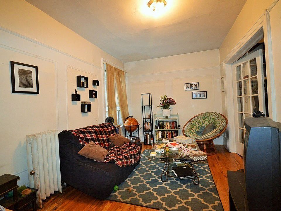 1st image of 552 Lincoln Pl #1N