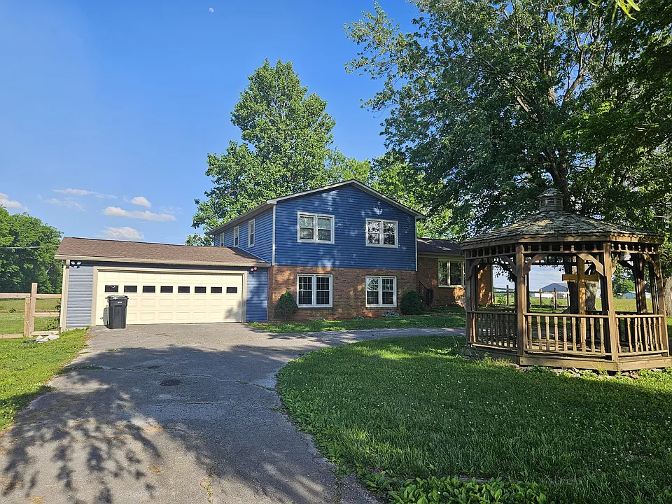 11885 Palmyra Rd