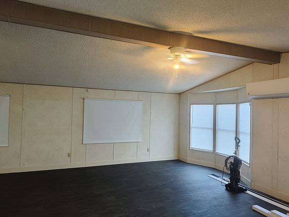 5th image of 2509 Teresa Way