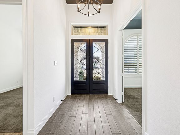 2nd image of 4024 Palomino Rd