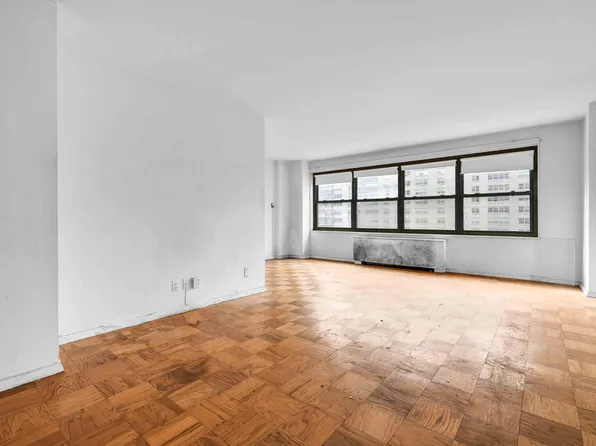 180 West End Avenue image 6 of 25