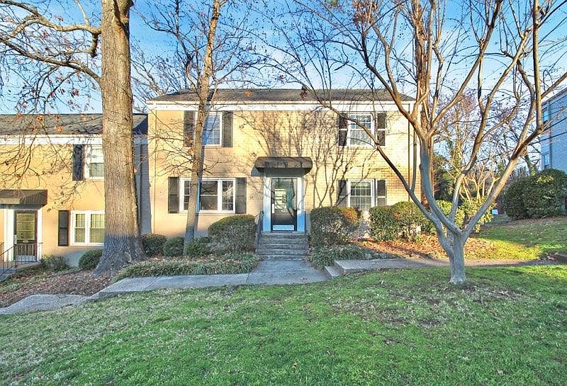 1st image of 427 Wakefield Dr APT A