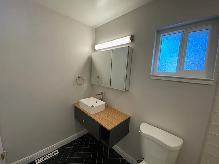 2121 David Ave — Photo 22