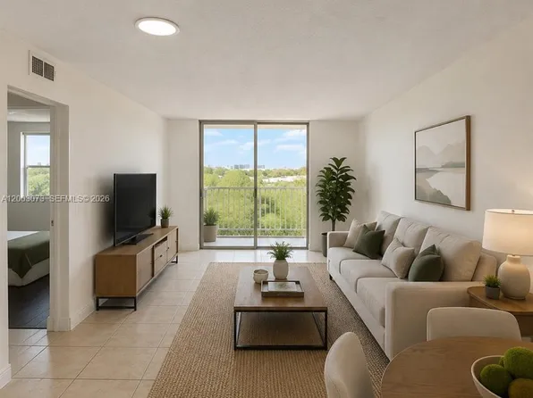 1805 Sans Souci Blvd APT 526, North Miami, FL 33181