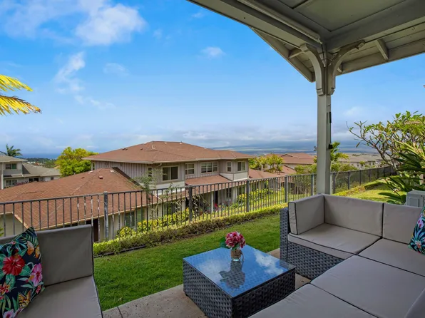 136 Hoowaiwai Loop APT 1404, Wailuku, HI 96793