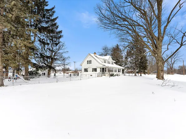 4391 Fruit Ridge Ave NW, Grand Rapids, MI 49544