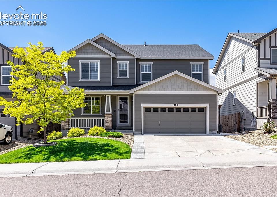 1st image of 1368 Castle Creek Cir