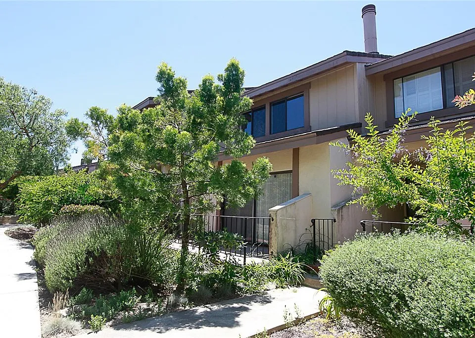 28116 Ridgepoint Ct