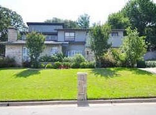 1305 Crowley Rd, Arlington, TX 76012