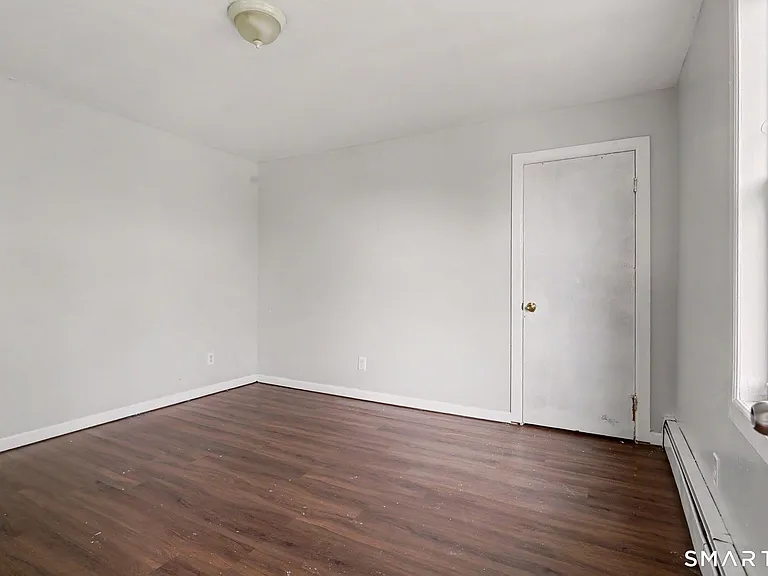 143 Highland Ave — Photo 12