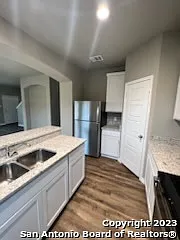 2031 Silver Oaks — Photo 13