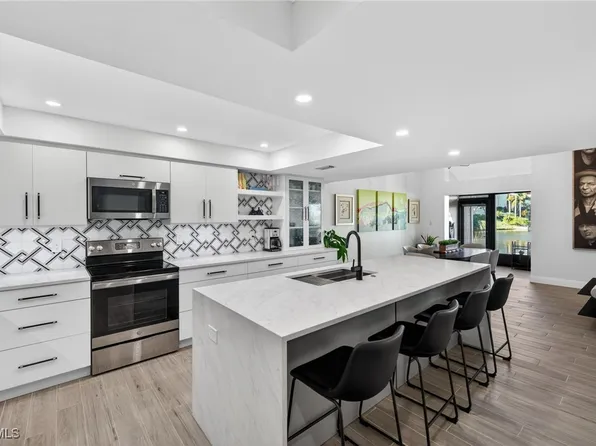 4711 S Landings Dr, Fort Myers, FL 33919