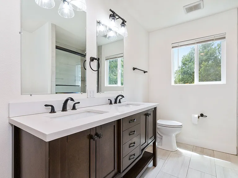 10065 Old Morro Rd E — Photo 11