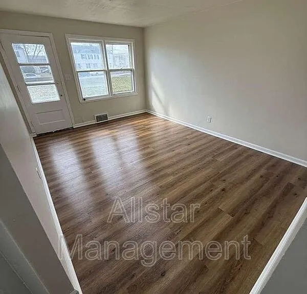 938 S Central Dr — Photo 10