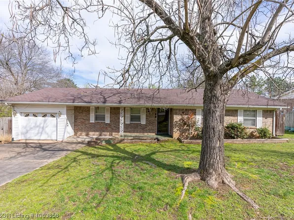 500 Webster St, Greenwood, AR 72936