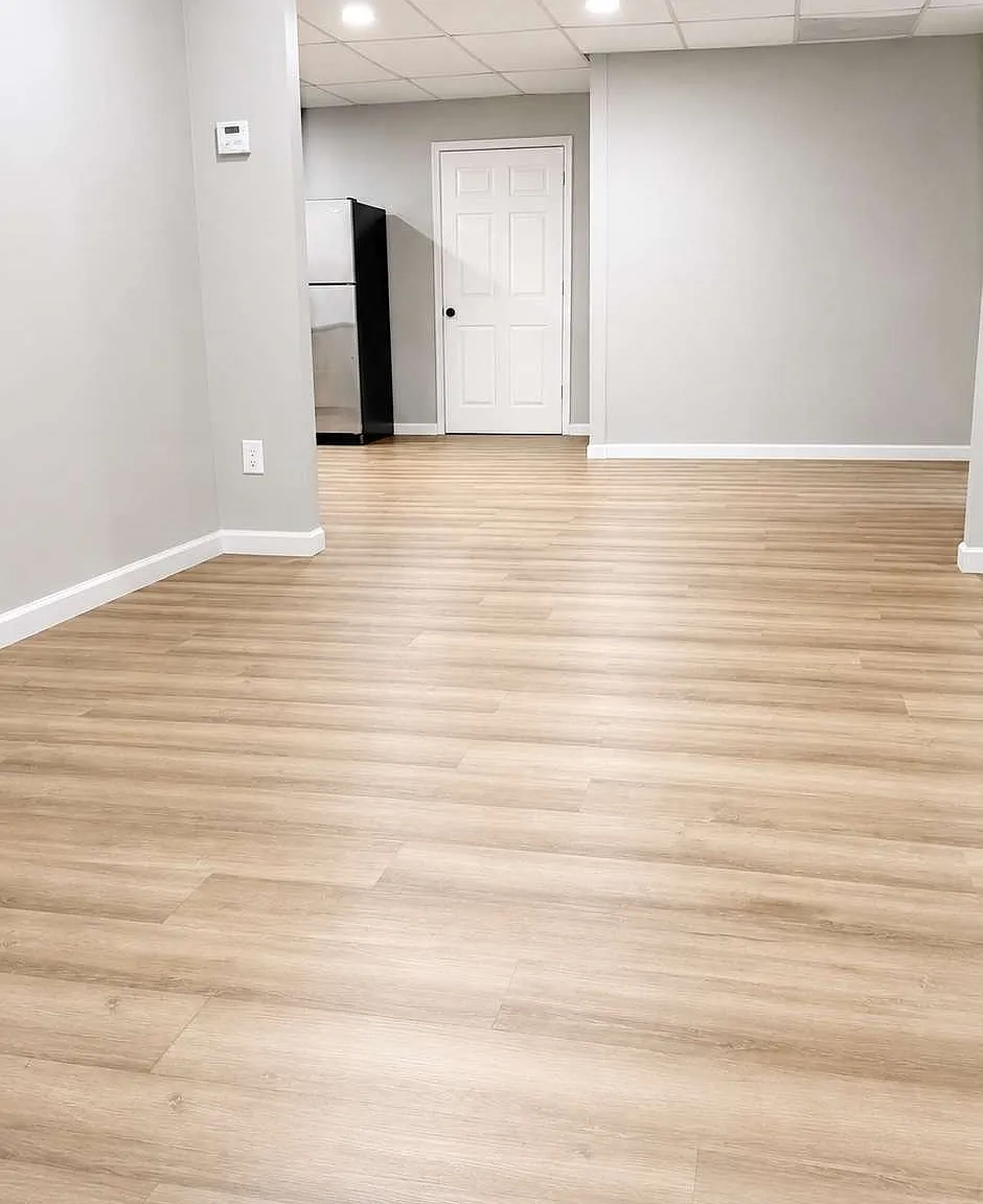 3 bed, 2.0 bath, 3058 sqft, $1,700 — Photo 4