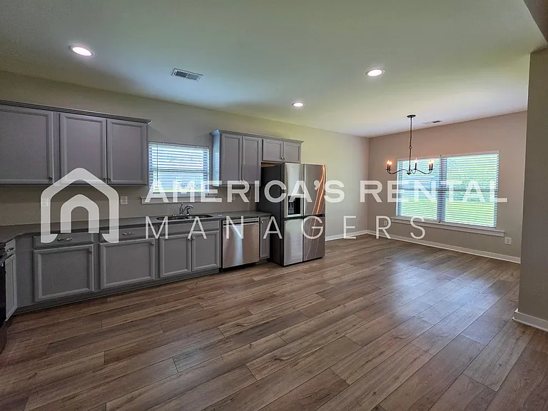 41 Whithall Cir — Photo 14