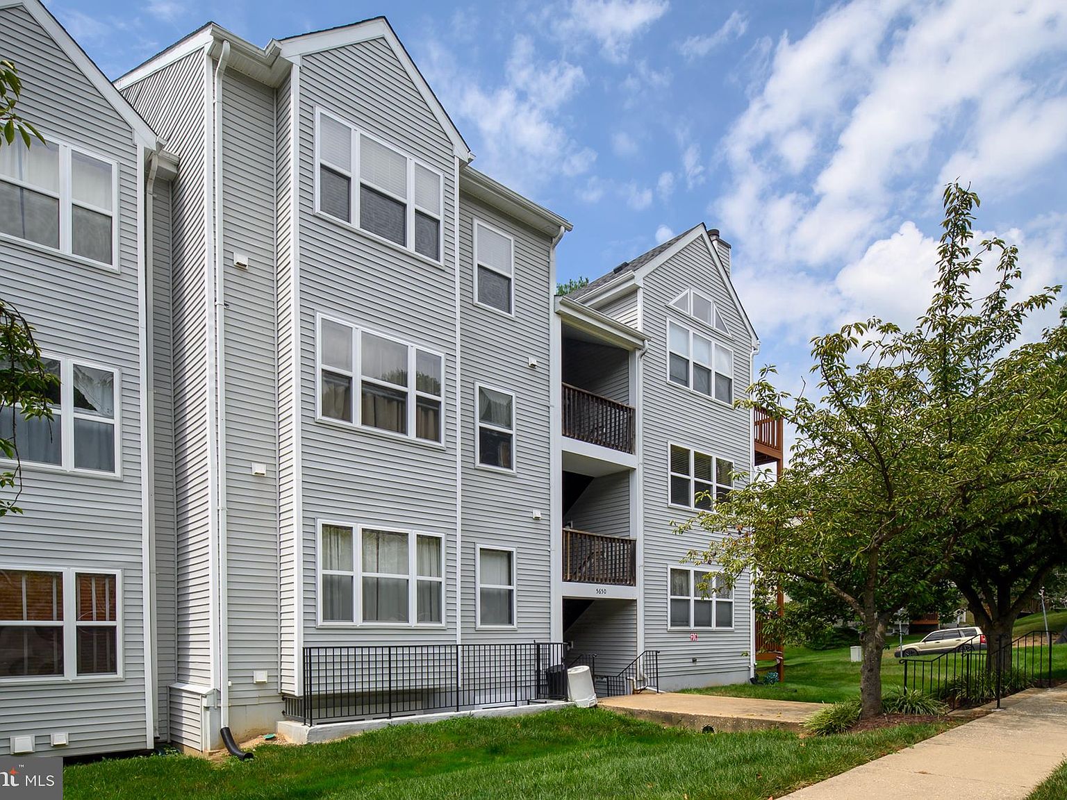 5650 Ringwood Dr UNIT 811, Halethorpe, MD 21227 Zillow