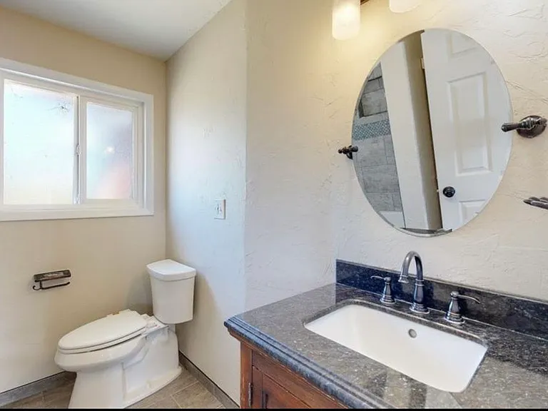 2202 W 7th Ave #A — Photo 5