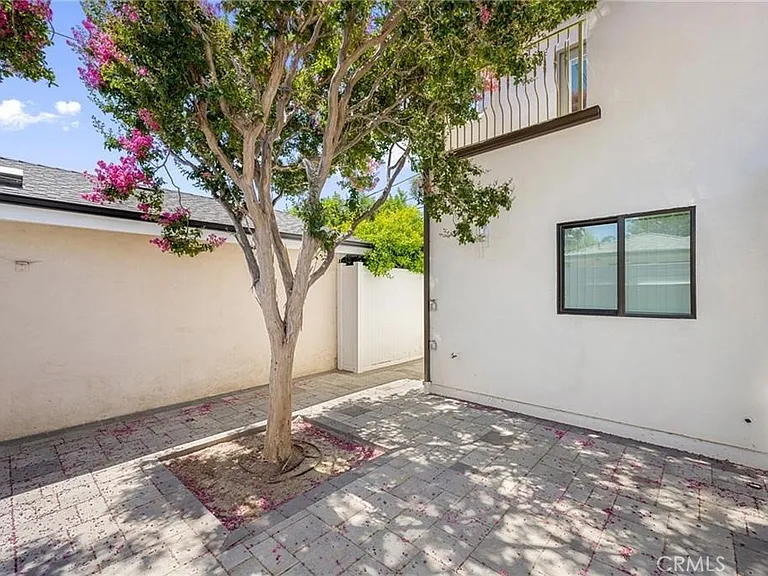 13908 Collins St #13908 — Photo 6