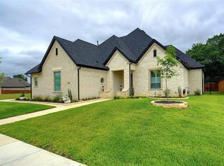 8564 Fresh Meadows Rd, North Richland Hills, TX 76182