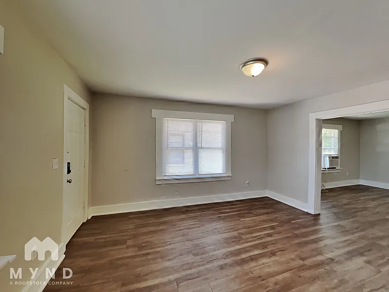 2208 Avenue U #B — Photo 7