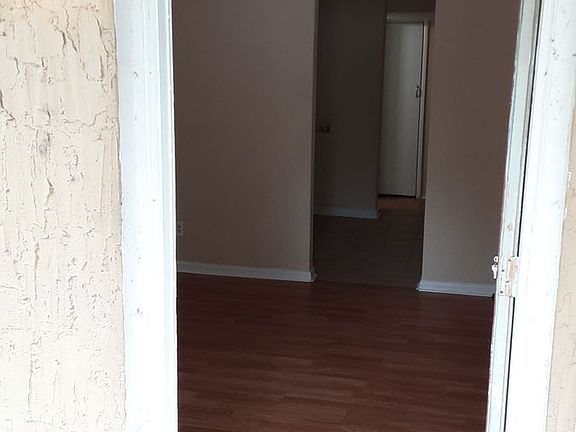 3rd image of 3057 Nolan St
