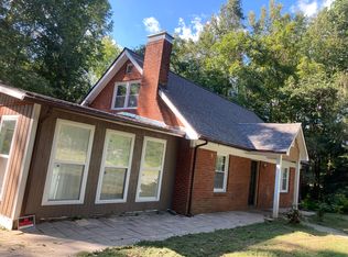 900 Sesame Rd, Chapel Hill, NC 27516