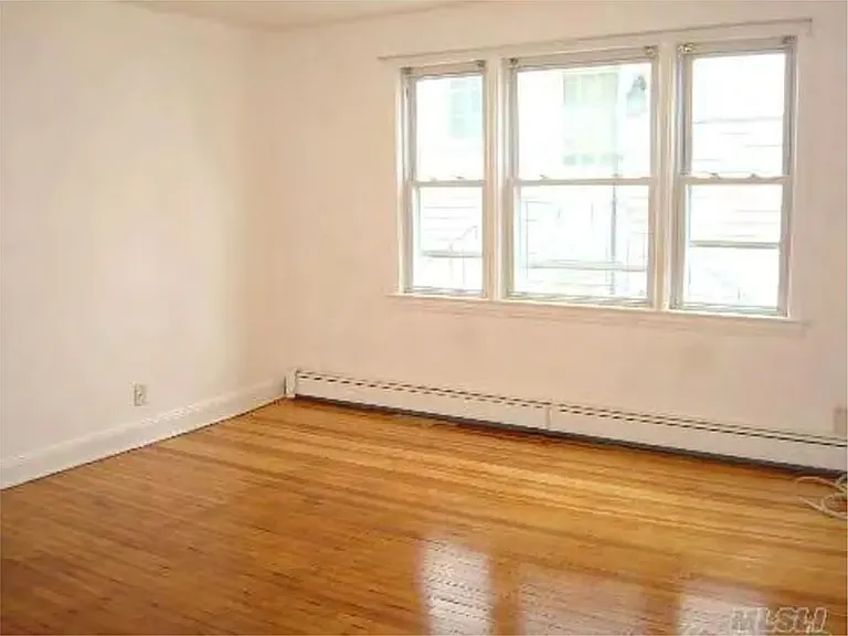 22 New St #1 — Photo 21