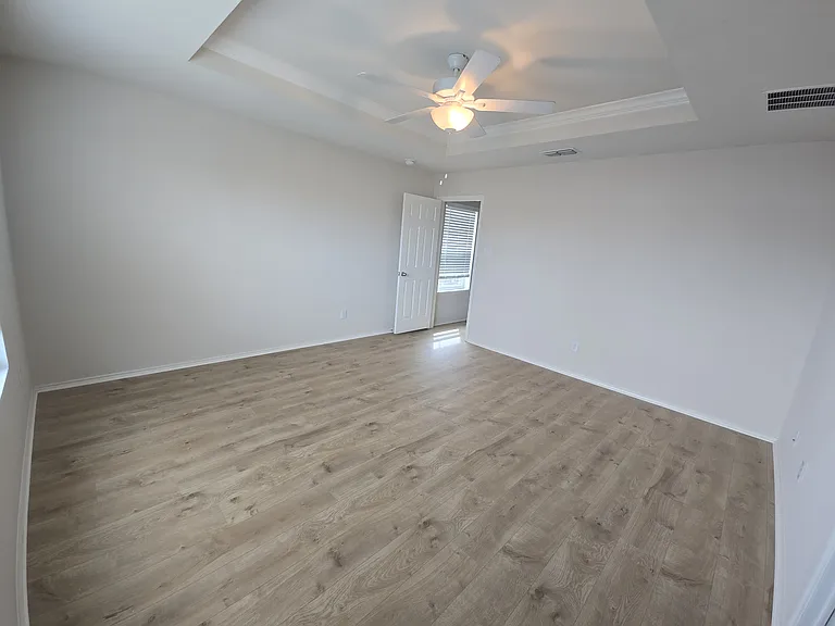 1431 Lumberton Dr — Photo 15