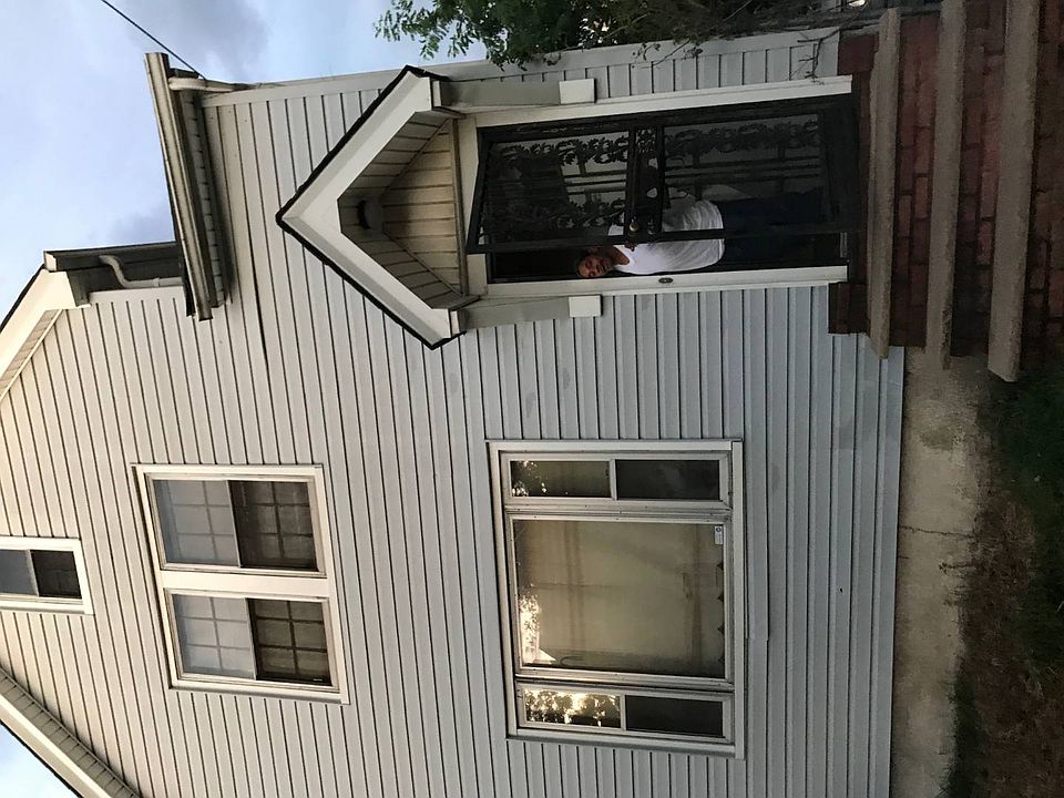 1st image of 10417 199th St