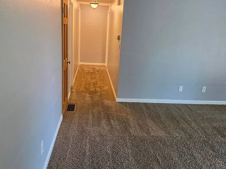 1403 Frontier St — Photo 21