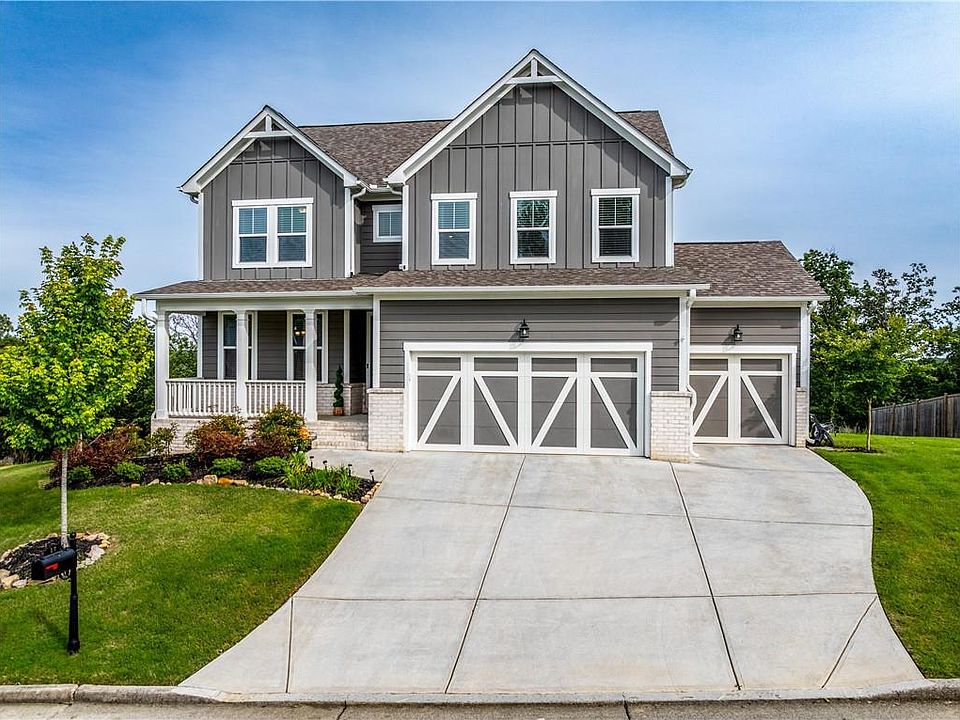 1st image of 17 Ridgeline Way NW