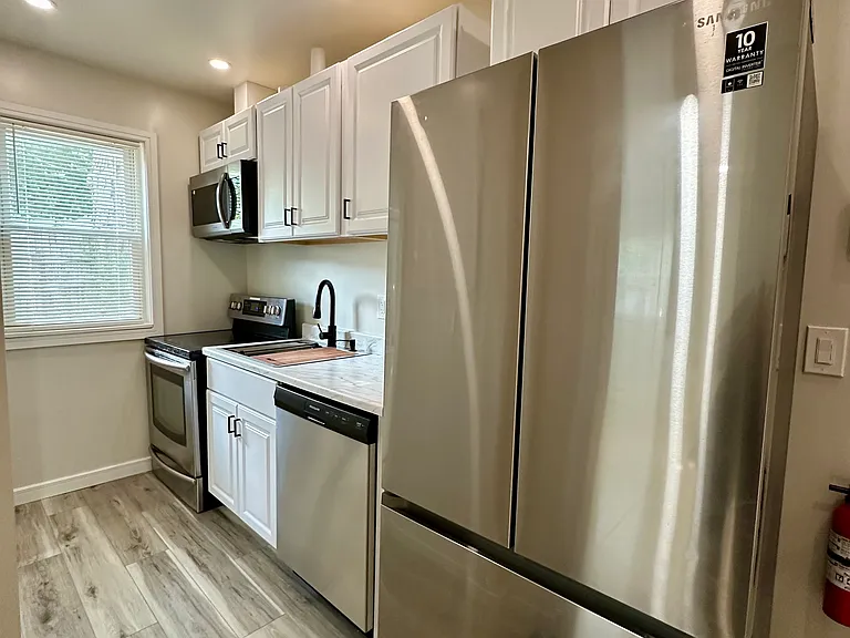 11 Highland St #1 — Photo 2