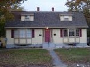 183 Seabrook Rd, Hyannis, MA 02601