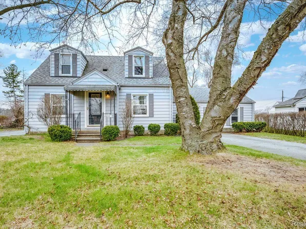 26581 Crystal Ave, Warren, MI 48091