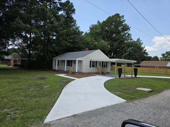 811 N Orange Ave, Dunn, NC 28334