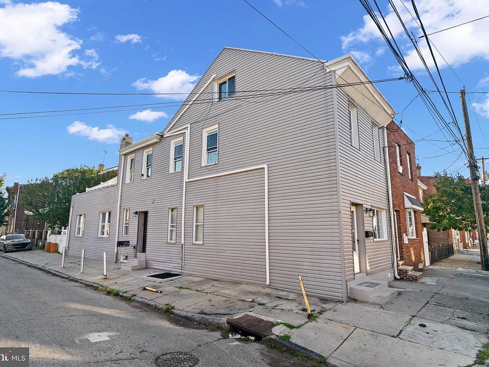 1st image of 2724 Ash St